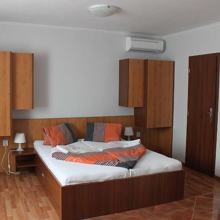 Privat Arcadia Apartment Podhajska Luaran gambar