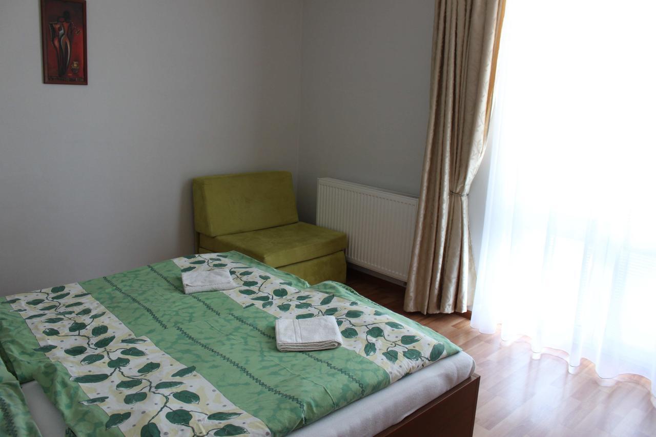 Privat Arcadia Apartment Podhajska Luaran gambar