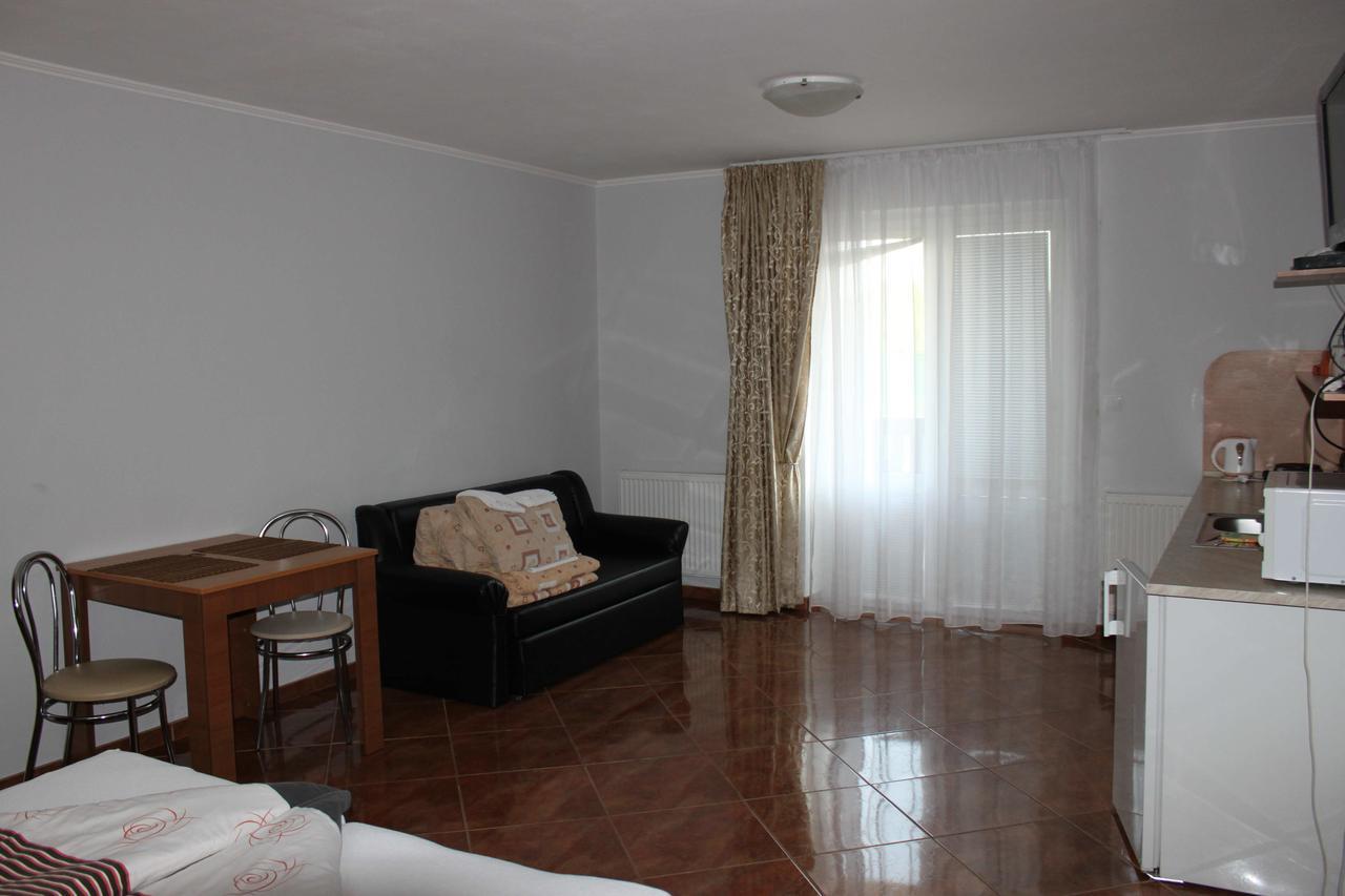Privat Arcadia Apartment Podhajska Luaran gambar